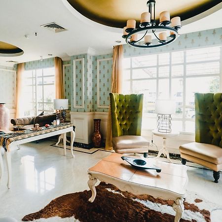 Reddoorz Premium @Jalan Jendral Sudirman Palembang 호텔 외부 사진