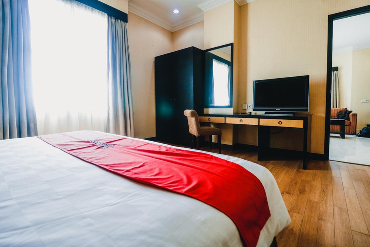 Reddoorz Premium @Jalan Jendral Sudirman Palembang 호텔 외부 사진