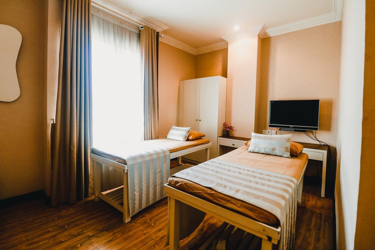 Reddoorz Premium @Jalan Jendral Sudirman Palembang 호텔 외부 사진