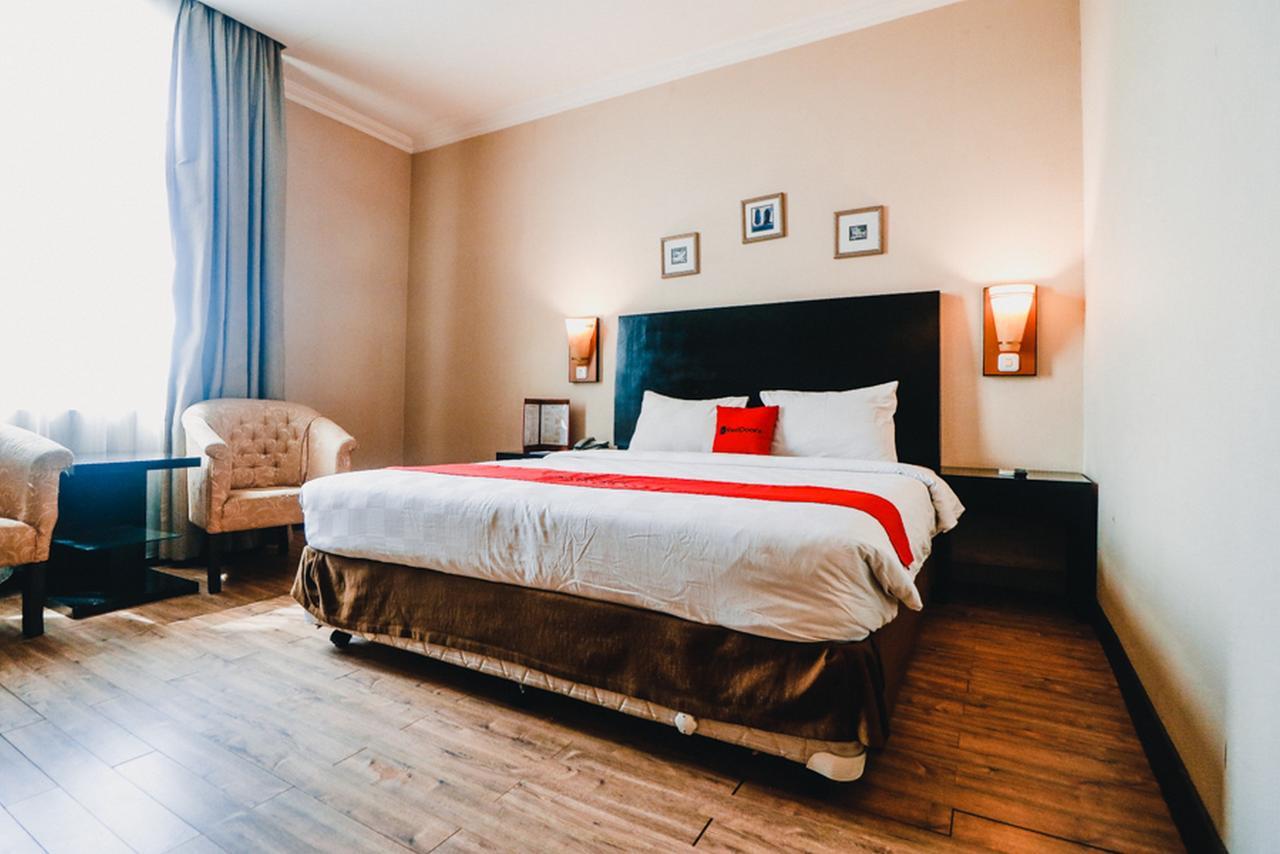 Reddoorz Premium @Jalan Jendral Sudirman Palembang 호텔 외부 사진