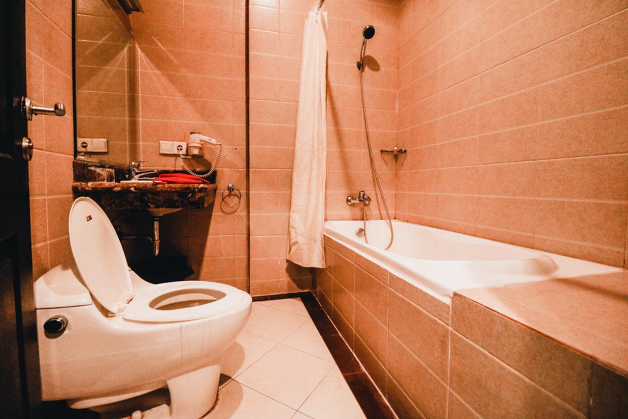 Reddoorz Premium @Jalan Jendral Sudirman Palembang 호텔 외부 사진